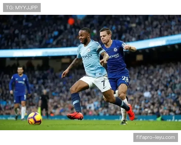 英超经典对决再燃战火,历史性战役引爆激情与悬念 英超经典对决再燃战火,历史性战役引爆激情与悬念