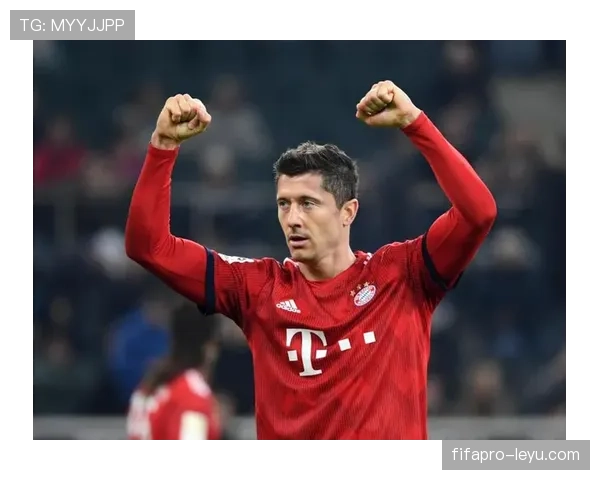 德甲拜仁队史射手榜单更新:莱万领跑,穆勒紧随其后 德甲拜仁队史射手榜单更新:莱万领跑,穆勒紧随其后