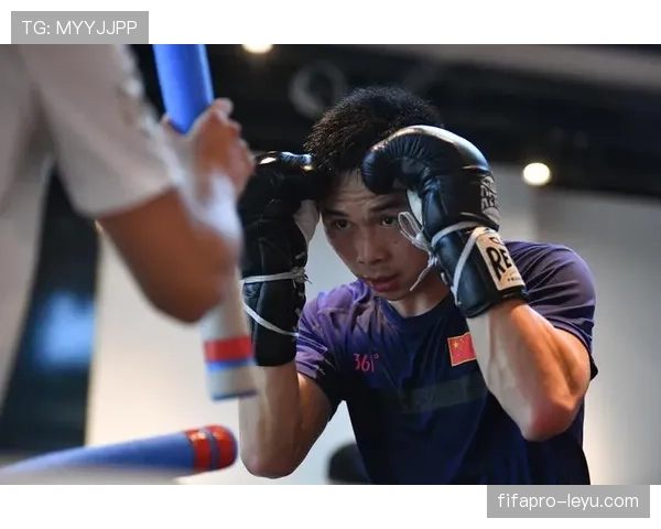 徐灿训练完直接去菜市场砍价,这反差谁懂啊 徐灿训练完直接去菜市场砍价,这反差谁懂啊